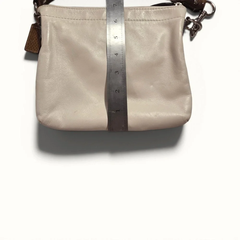 Coach Cream Leather Crossbody Bag Brown Snake‎ Print Turnlock Small Messenger
